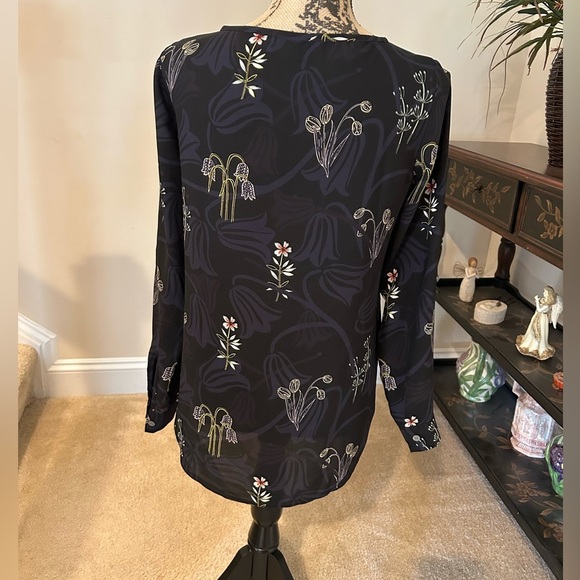 LOFT Black and Gray Long Sleeve Blouse - Picture 2 of 5